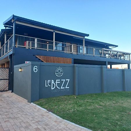 Le Bezz Guesthouse 巴利托 外观 照片